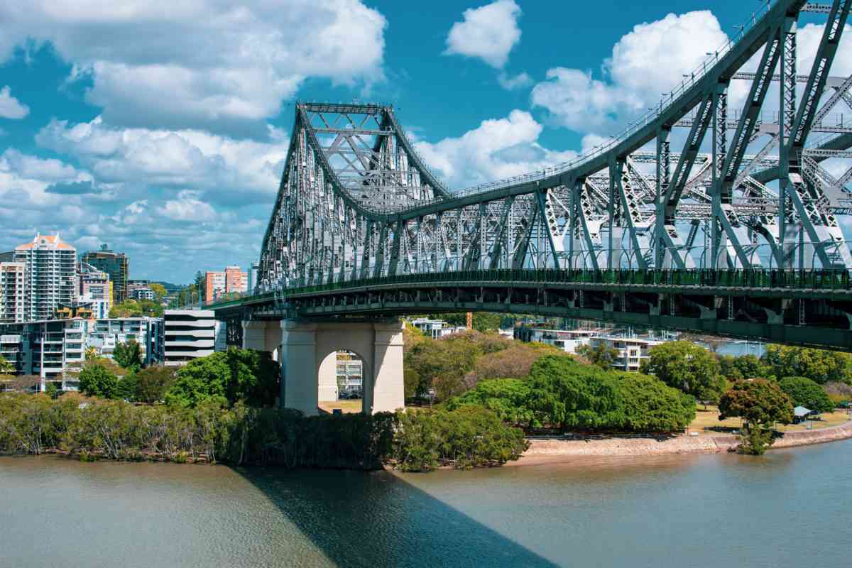 Updated 2021 Brisbane tap water safe to drink? Queensland water supply