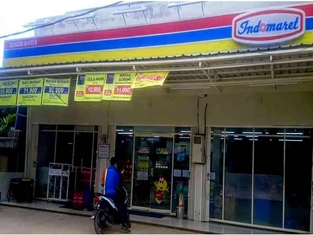 Indomaret Convenience Store