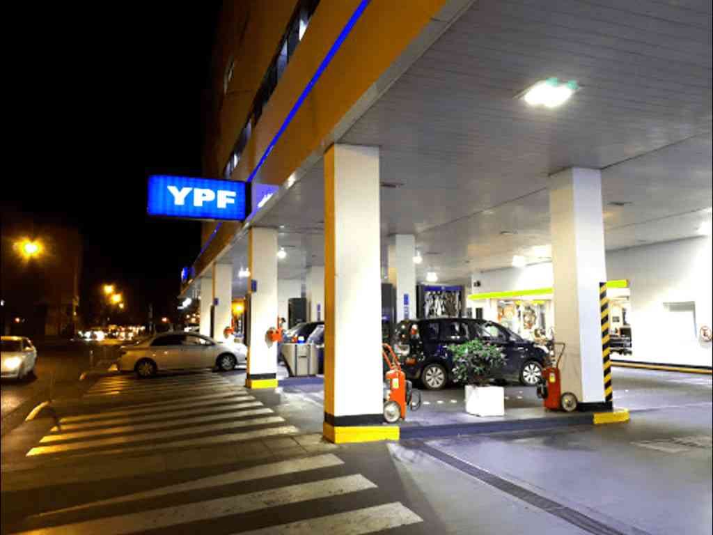 YPF Convenience Store