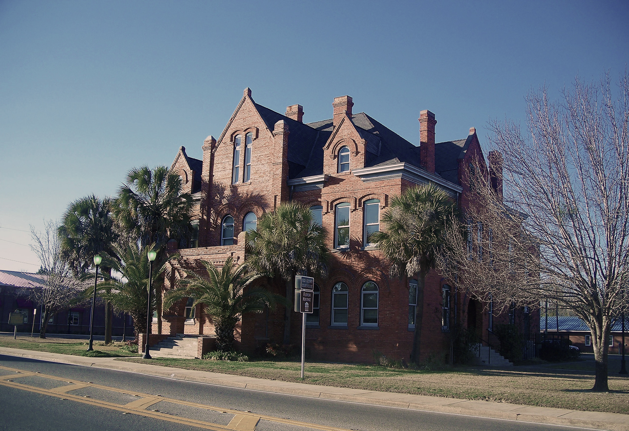 Is Blountstown Tap Water Safe to Drink? Tap water & safety quality